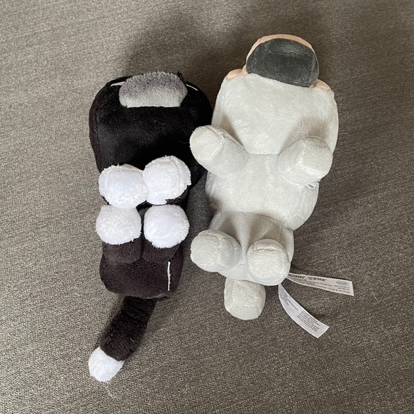 Mojang Jinx Official Minecraft 7” Tuxedo Cat & 9” Gray Wolf Plush Stuffed Toy - Picture 4 of 4